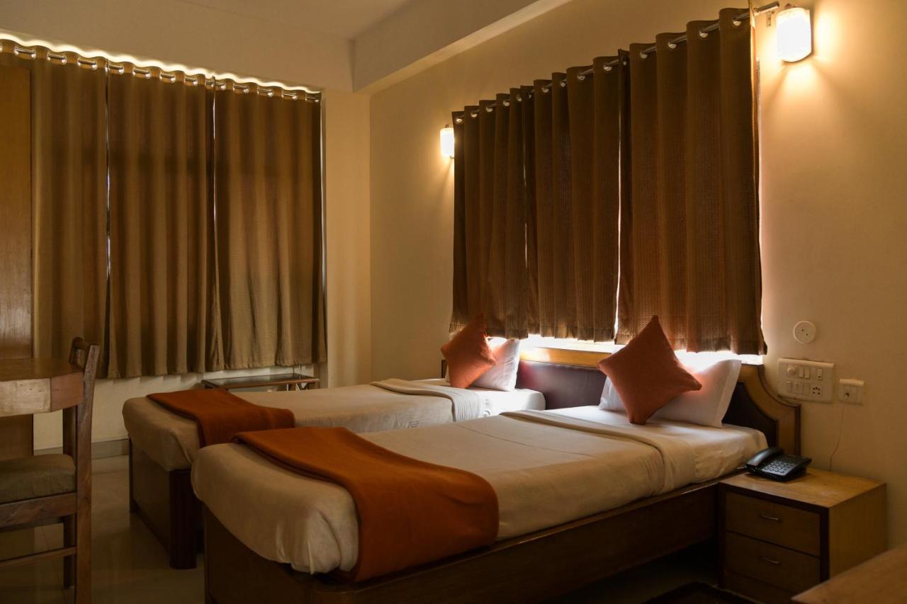 Hotel Earl Grey จอร์ฮัต ภายนอก รูปภาพ