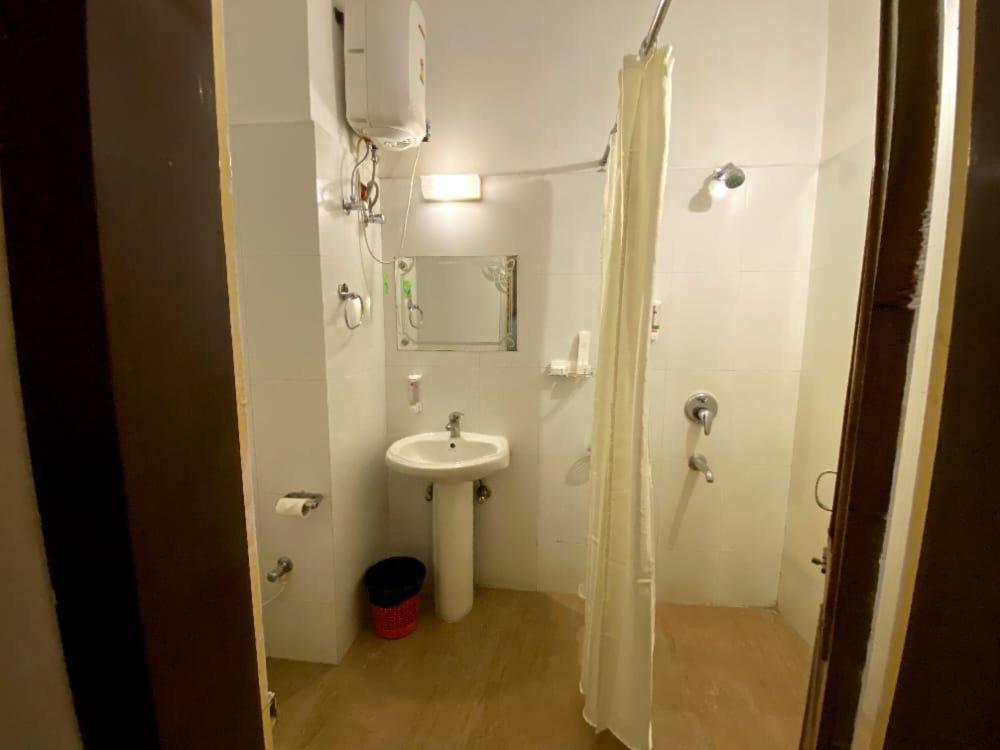 Hotel Earl Grey จอร์ฮัต ภายนอก รูปภาพ